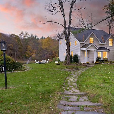 Cortland By Avantstay Charming Heritage Estate W Private Lake Pool 소거티즈 외부 사진