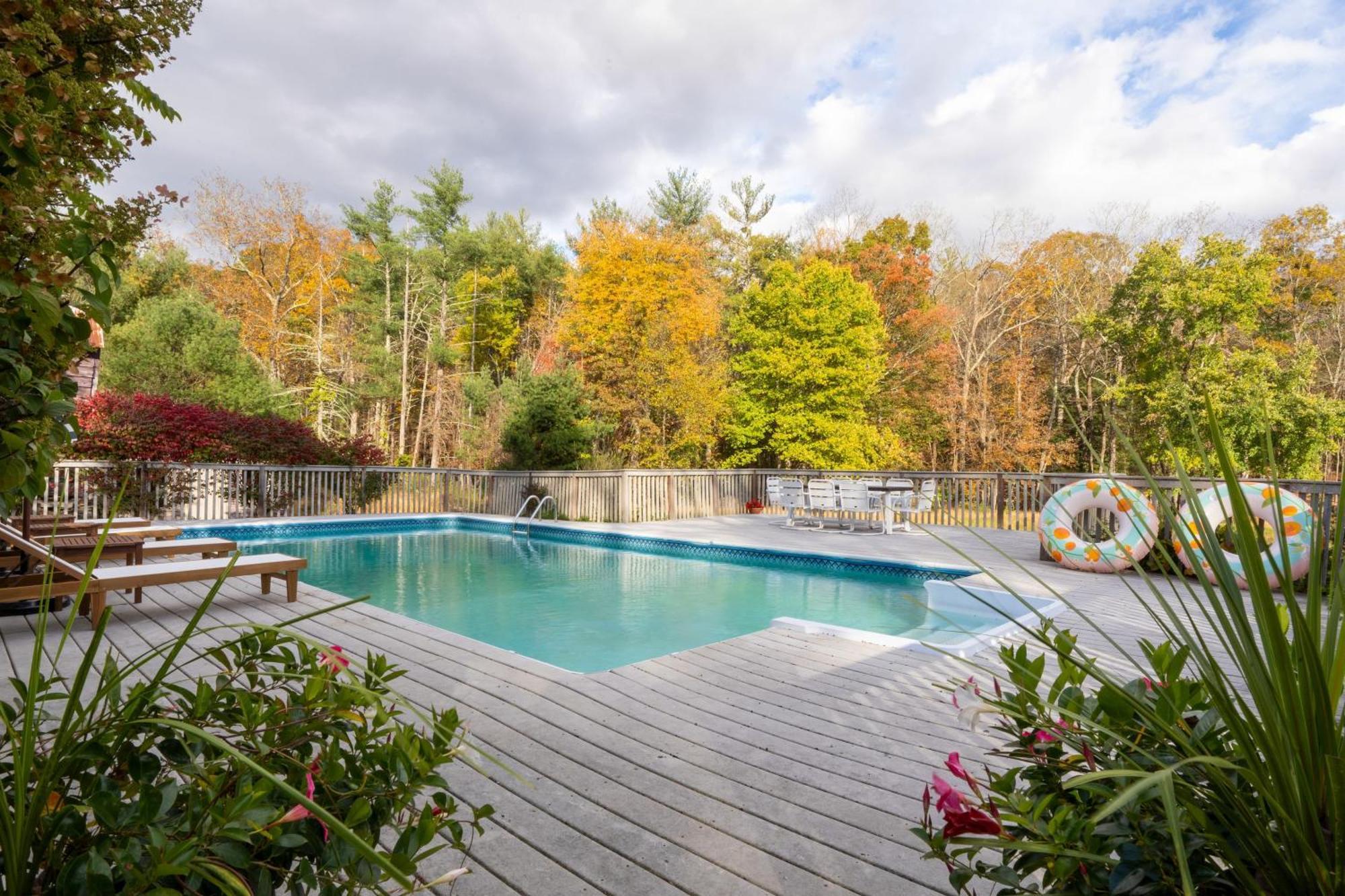 Cortland By Avantstay Charming Heritage Estate W Private Lake Pool 소거티즈 외부 사진